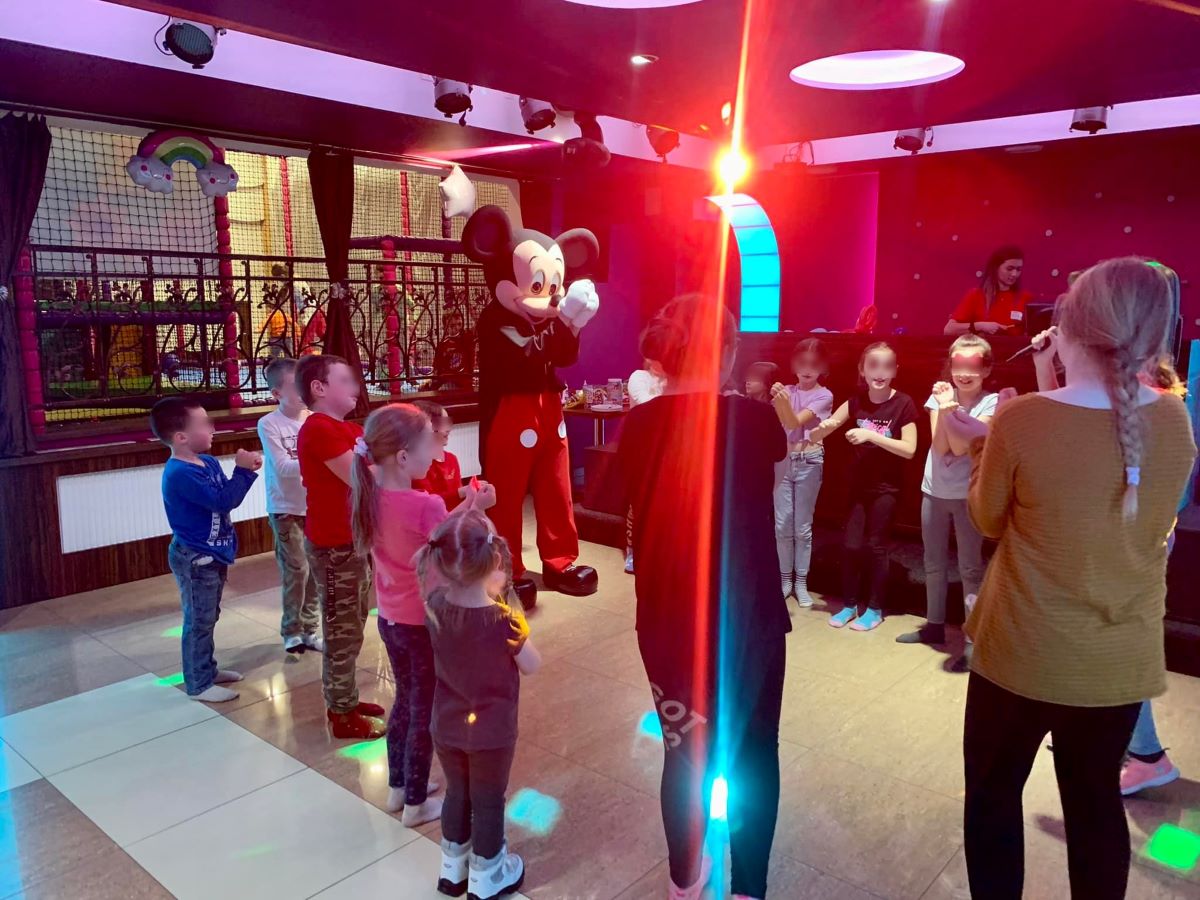 minidisko-maskot-aventurka-events, deň detí s aventurka events, animačný program na deň detí, animačný program na detskú oslavu, animačný program na firemné dni, animačný program na obecné dni
