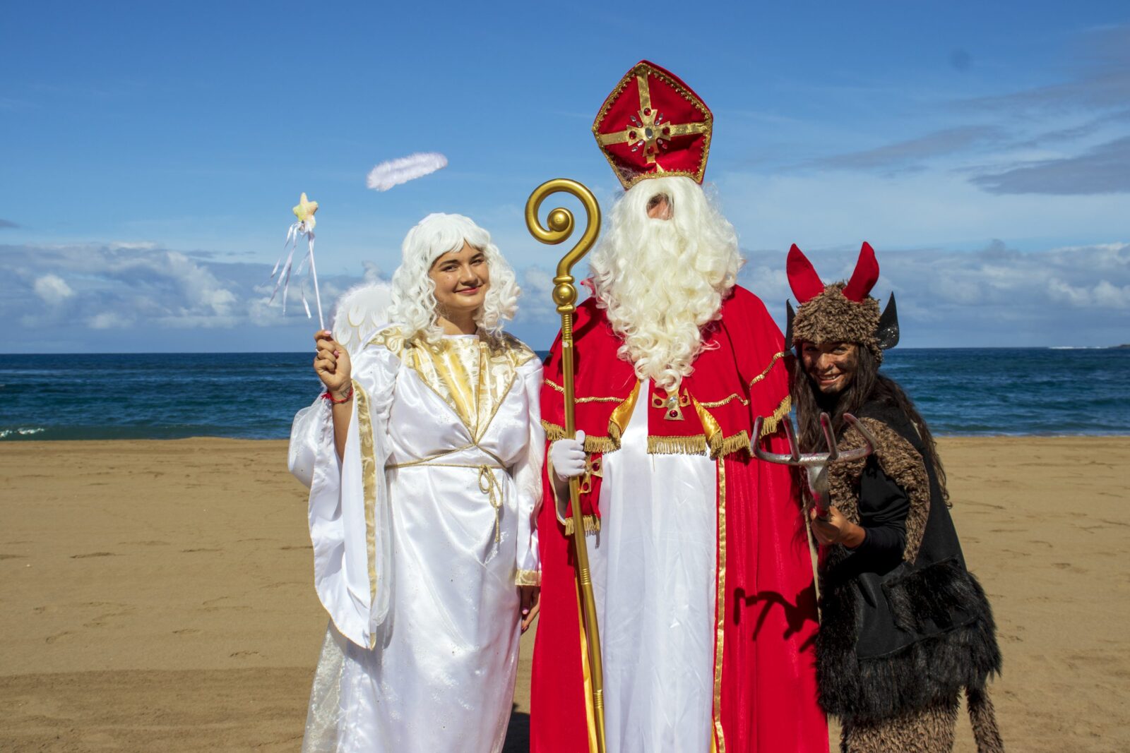 mikuláš kanárske ostrovy, návšteva mikuláša na kanárskych ostrovoch, aventurka events mikuláš, slovenské balíčky sladkostí, tenerife, gran canaria, fuerteventura